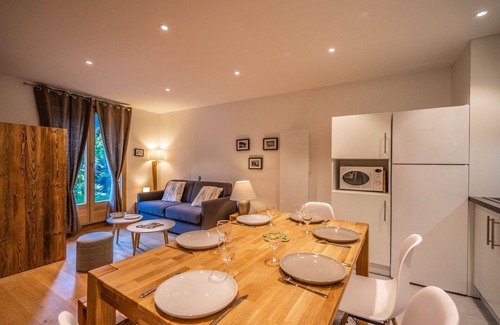 Monetier-les-Bains Apartamento | Serre Chevalier Monêtier les Bains T3 Jardin Appartement Les Mélèzes