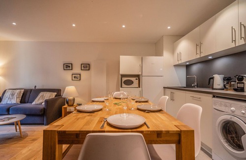 Monetier-les-Bains Apartamento | Serre Chevalier Monêtier les Bains T3 Jardin Appartement Les Mélèzes