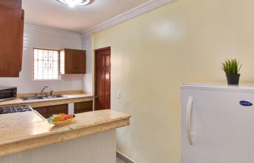 Corales del Sur Apartamento | Serviced 2 Bedroom Family Apartment in Corales del Sur, Santo Domingo Este