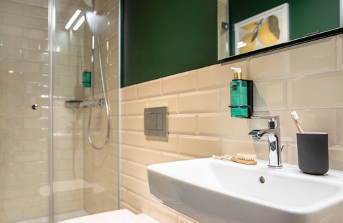 Gesundbrunnen Apartamento | Serviced Apartment in Berlin Mitte, Wedding