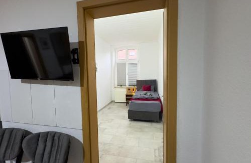 Hochlarmark Apartamento | Serviceroom24 - Apartment 6 in Recklinghausen Hoch WLAN - Smart-TV - 24-7 Check-in und Küche