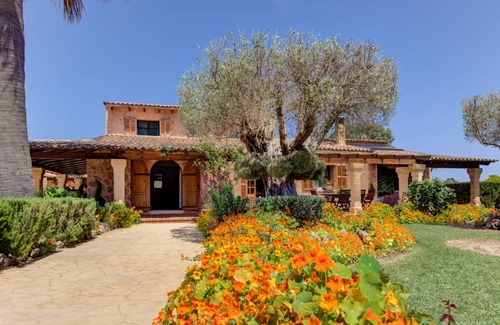Alcudia Villa | 300 m² Villa ∙ 3 habitaciones ∙ 6 personas