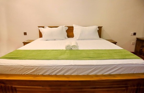 Sirimalwatta Cama Y Desayuno | Sesali Residences
