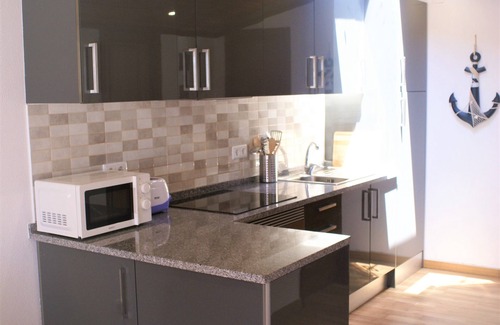 Sesimbra Apartamento | Sesimbra Beach 15 m'away, charming apartment, sea view terrace, historic heart