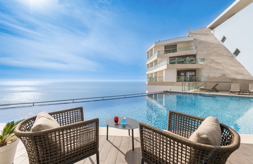 Santiago Hotel | Sesimbra Oceanfront Hotel - Preferred Hotels and Resorts