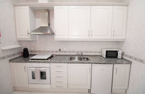 Sete Rios Apartamento | Sete Rios, Near Zoo Lisboa/ free Wifi