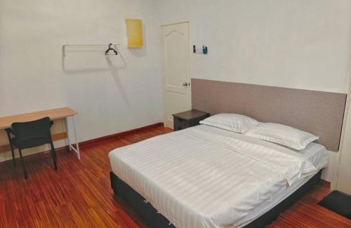 Shah Alam Villa | Setia Alam Convention Center Spacious House