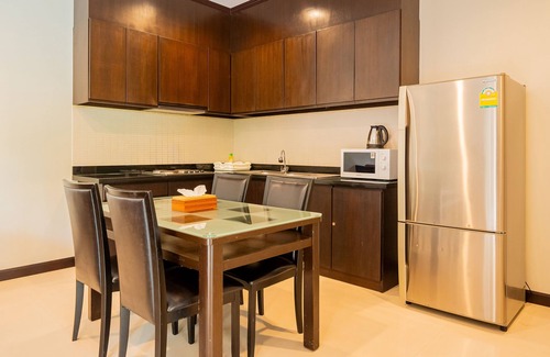 Rawai Hotel | Naiharn Grand Pool Villa Rawai phuket