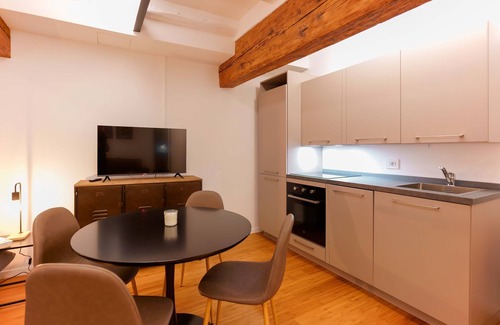 Historic Center Apartamento | Sette Chiese Apartment