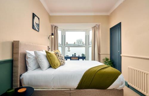 Winchester Apartamento | Settle in Winchester - Stylish Self Check-In Rooms