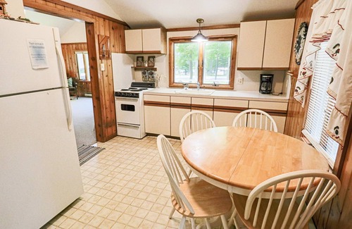 Maple City Cabina | Settler's Inn Gran lugar para relajarse en el condado de Leelanau