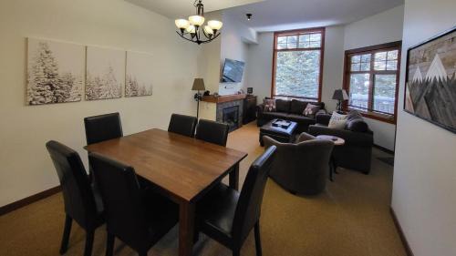 Sun Peaks Apartamento | Settlers Crossing #41 by Bear Country
