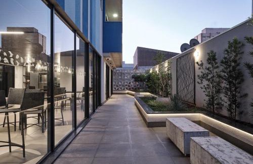 Zona 01 Apartamento | Seu Refúgio Sofisticado no Centro de Maringá