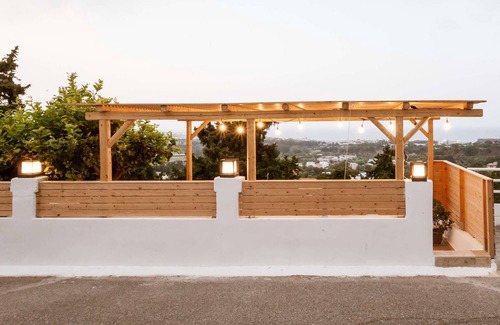 Koskinou Apartamento | Sevasti Seaview Suite is a luxury, cozy and modern apartment in Koskinou of Rhodes.