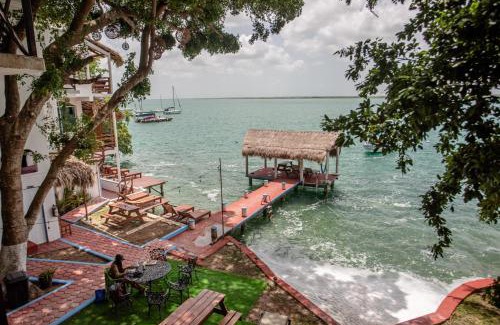 Bacalar Cabina | Seven Blue House Village & Lodge