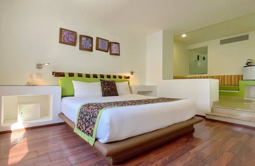 Ampliación Juárez Hotel | Seven Crown Express & Suites by Kavia