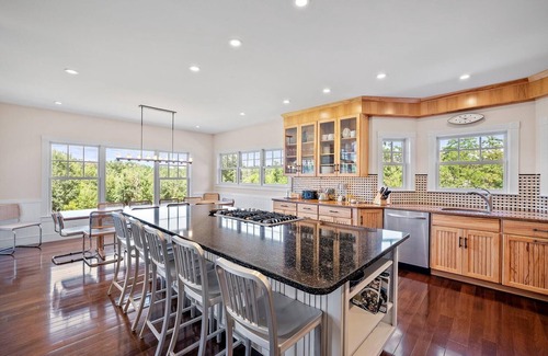 Meredith Casa | Seven Gables Farm! Gorgeous home near Lake Waukewan!