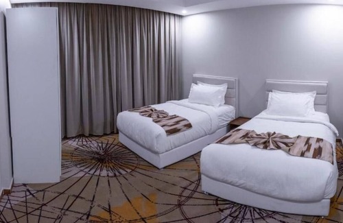 Riyadh Hotel | Seven Garden Hotel Albaiaa