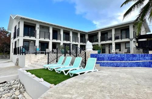 Northwest Point Casa | Seven Mile View Condo #1