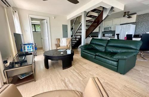 Northwest Point Casa | Seven Mile View Condo #1