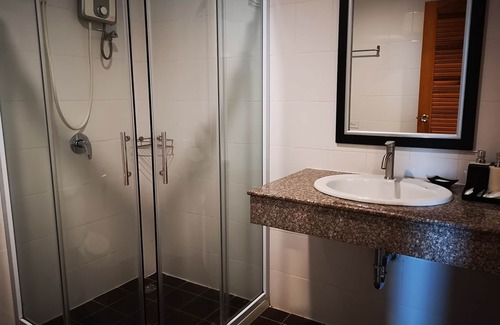 Patong Hotel | Seven Seas Hotel