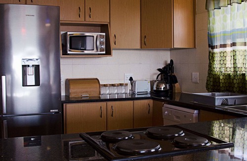 Amanzimtoti Apartamento | Seven Seas SA