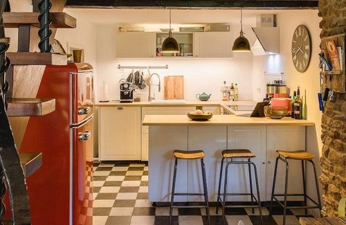 Balesfeld Casa | Seven Senses Eifel - holiday home, 10 beds, table football / darts and more