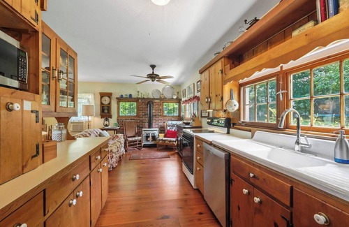 Empire Casa | Seven Sisters On Little Glen