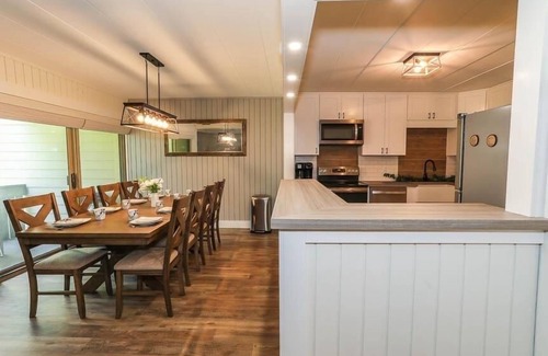 Seven Springs Condominio | Seven Springs 2 Bedroom Premium Condo, Great for families by RedAwning