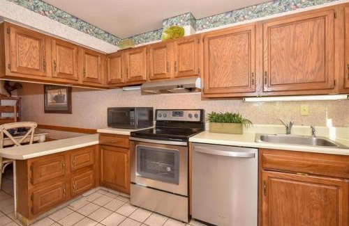 Seven Springs Apartamento | Seven Springs 3 Bedroom Standard Townhouse, Sleeps 11! condo
