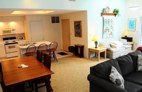Seven Springs Condominio | Seven Springs 3 BR Condo, Loft and Mountain Views! by RedAwning - Save 10% on 3 Nights, 15% on 5 Nights!