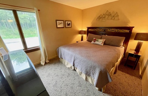 Seven Springs Complejo | NUEVO en VRBO Alquiler de casa de vacaciones en Seven Springs Mountain Villas con 4 habitaciones / 3 baños