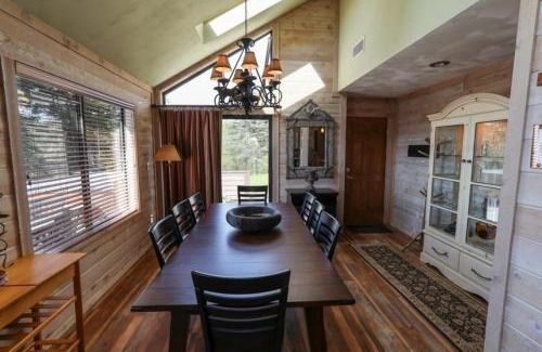 Seven Springs Apartamento | Seven Springs Sunridge 3 Bedrooms Premium Condo, Pet Friendly! condo