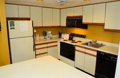 Seven Springs Apartamento | Seven Springs Sunridge 3 Bedroom Standard Condo with Loft, Ski-In Out condo