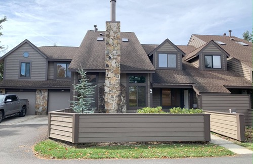 Seven Springs Condominio | Seven Springs Sunridge 3 Bedrooms Deluxe Condo 3 Condo