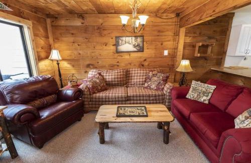 Seven Springs Apartamento | Seven Springs - Swiss Mountain 3 Bedroom Standard Condo, Near Golf Course condo