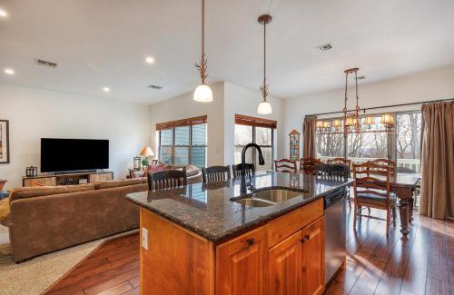 Seven Springs Apartamento | Seven Springs Woodridge 4 Bedroom Premium Condo, Deck with Mountain Views condo