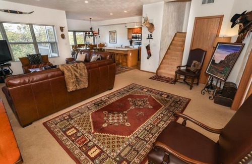 Seven Springs Apartamento | Seven Springs Woodridge 4 Bedroom Premium Condo, Mountain Views and Sleeps 10! condo