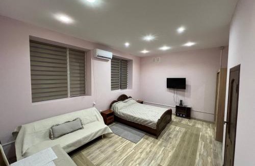 Sumy Hotel | Seven Stars
