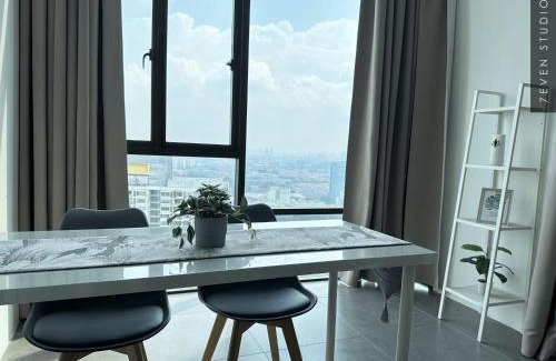 Damansara Perdana Apartamento | Seven Studio - Empire Damansara - Netflix & WiFi