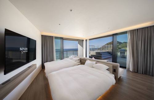 Nishi Ward Hotel | seven x seven Itoshima