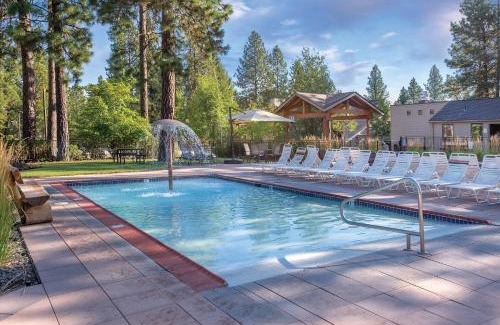 Bend Complejo | Seventh Mountain Resort