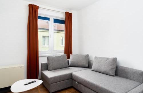 Bronowice Apartamento | Sewera Cozy Nest Apartment by BookingHost