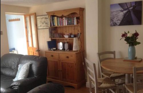 Horning Casa | Seymour Cottage
