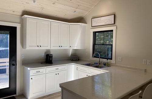 Morgan Casa | Seymour Lake Cottage
