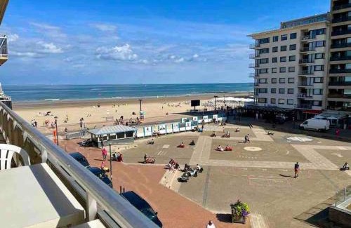 Westende Apartamento | Sfeervol Appartement met Zeezicht