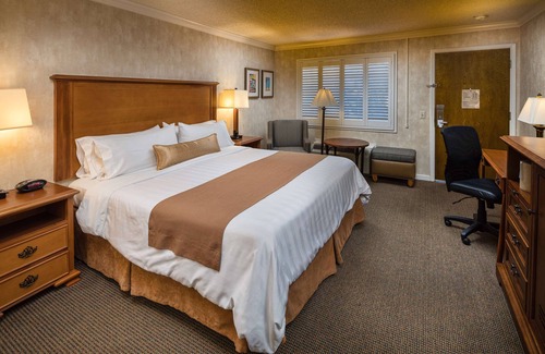 Millbrae Hotel | SFO El Rancho Inn SureStay Collection by Best Western