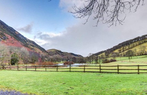 Builth Wells Chalet De Esquí | Sgrech y coed - Jay