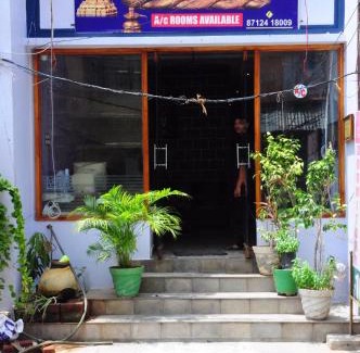 Tirupati Cabina | SGS Residency