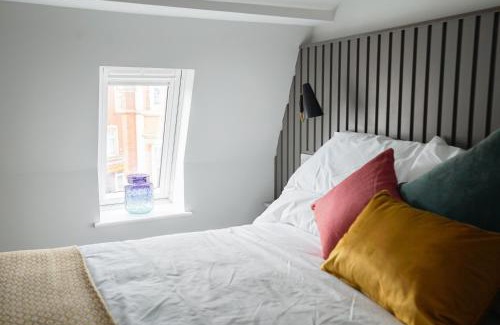 Menai Bridge Casa | Sgwâr
